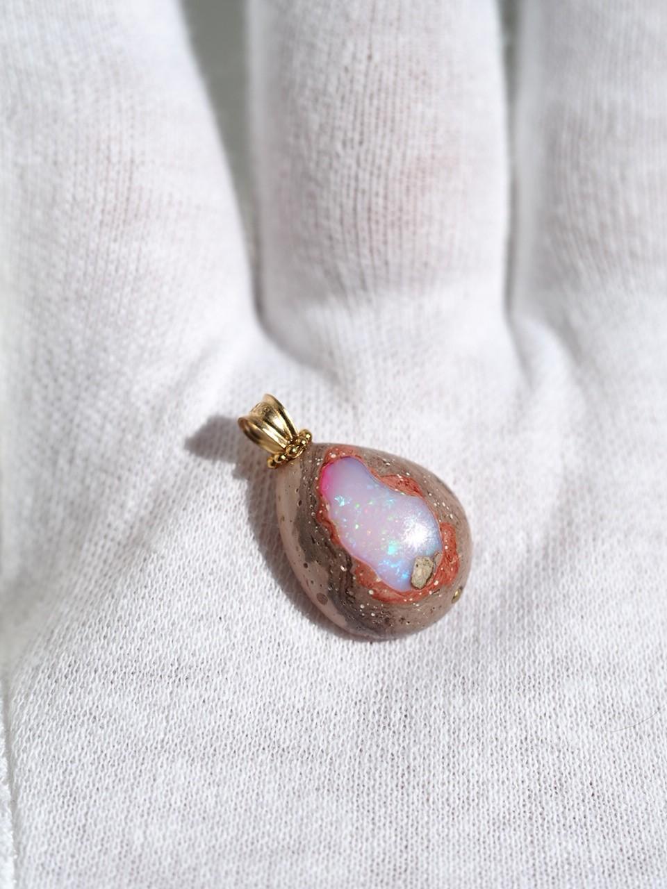 Galaxyオパール18.5 K14gfバチカンペンダントトップ No31枚目の画像